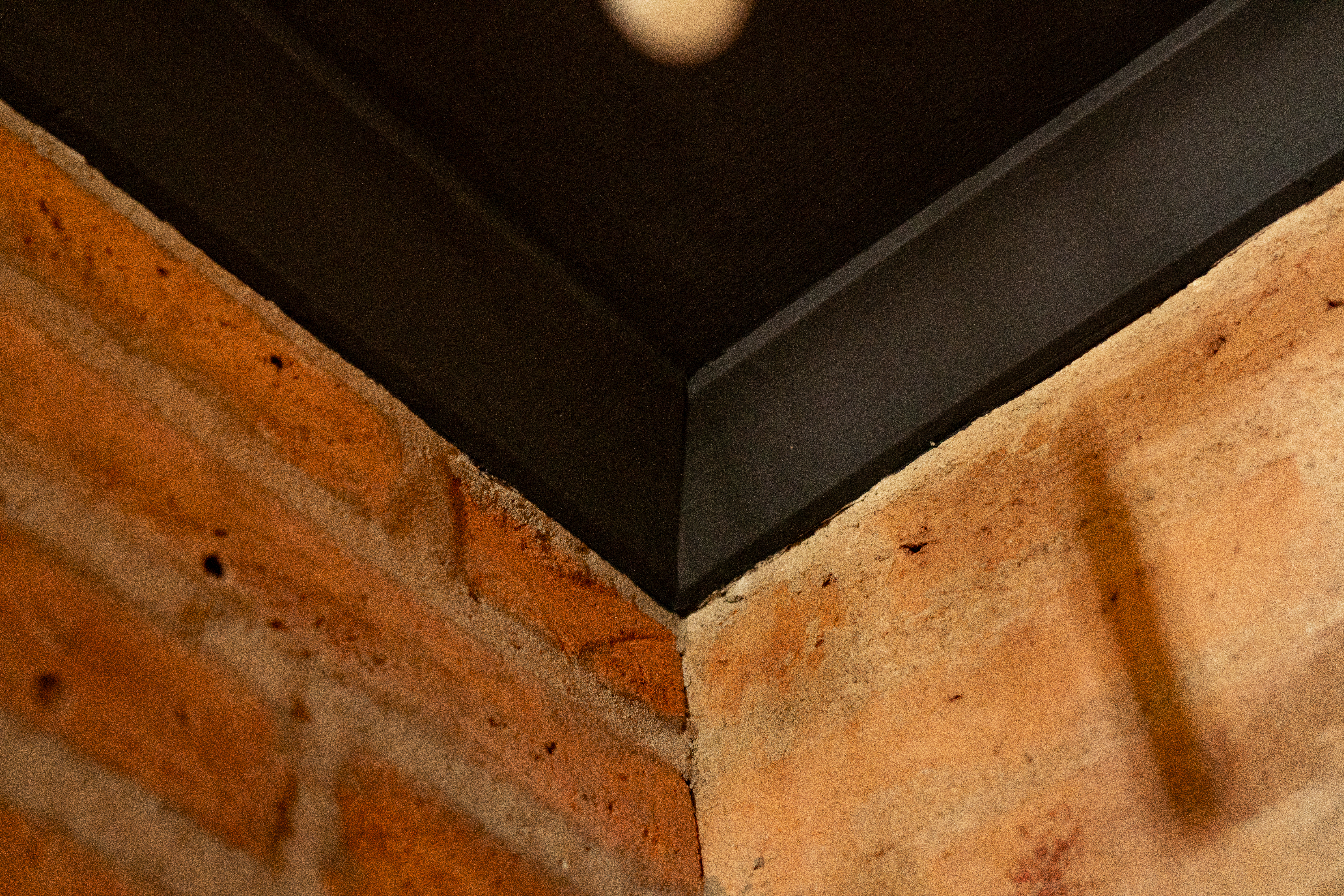 Pintura y terminaciones en espacio comercial — Santiago, Viña del Mar, Rancagua